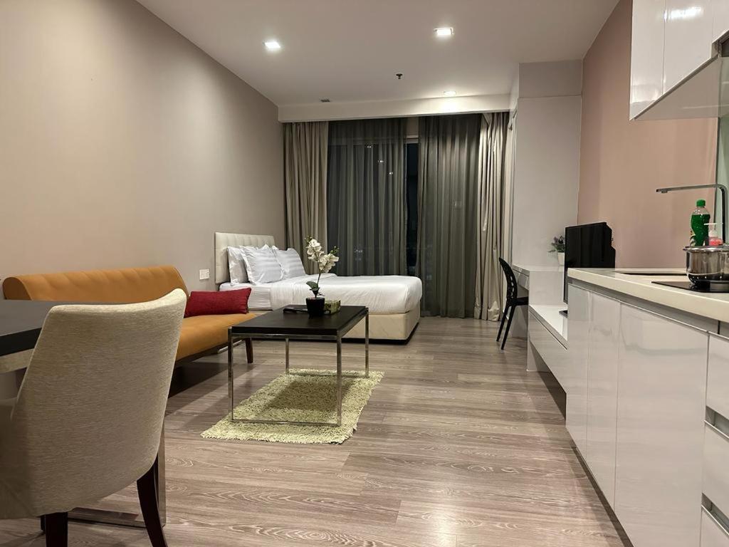 Apartment One Bukit Ceylon @ Bukit Bintang Centre *